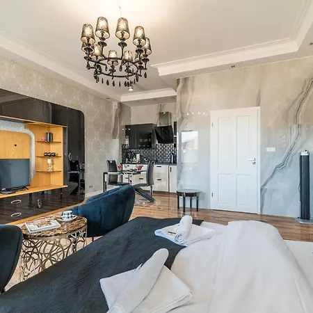 Glamour Vip Apartment Stolpmünde